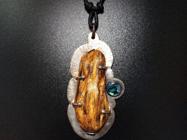 Drifting Away - driftwood necklace