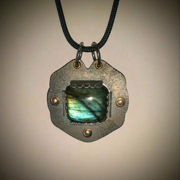 Labradorite Pendant
