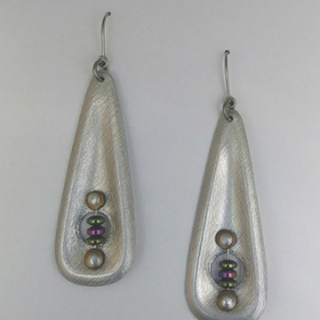 Aluminum, brass and Hematite